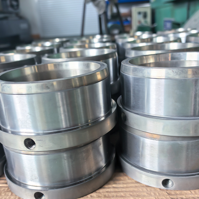 Gerunt, repugnans carbide bushings customized